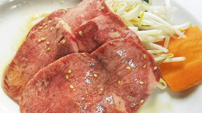 よろずや - メイン写真: