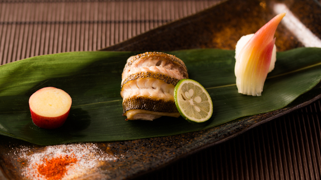 権八 SUSHI - メイン写真: