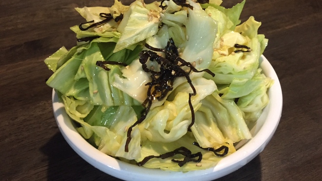 居酒屋バッハ - 料理写真:塩昆布キャベツ
