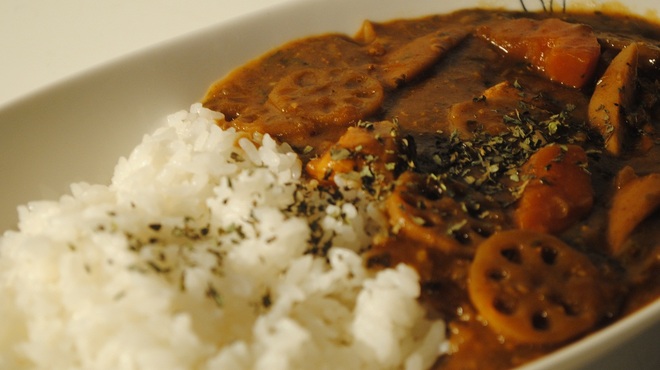 アンプール - 料理写真:超自信カレー　※自信の理由はスタッフまで！