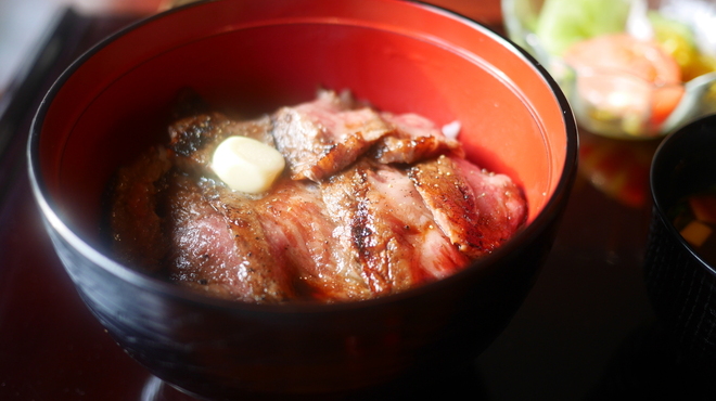 赤坂 津つ井 - 料理写真:ビフテキ丼