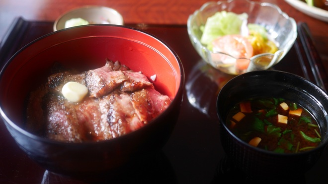 赤坂 津つ井 - 料理写真:ビフテキ丼
