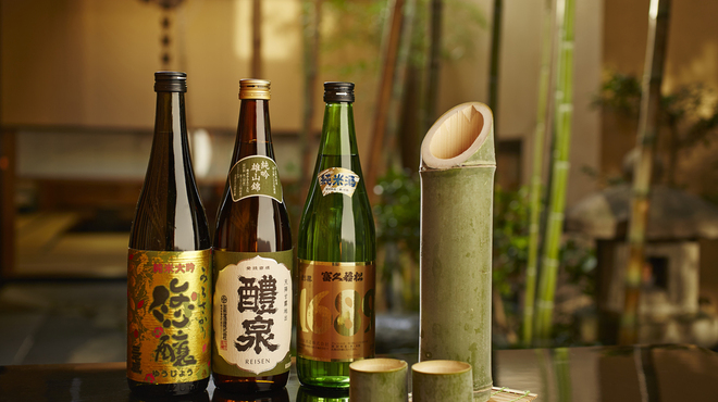 粋 料亭 助六 - ドリンク写真:助六名物　竹酒