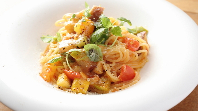 イオラシック - メイン写真: