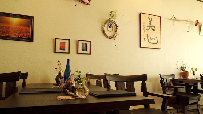 Restaurant Titti - 内観写真: