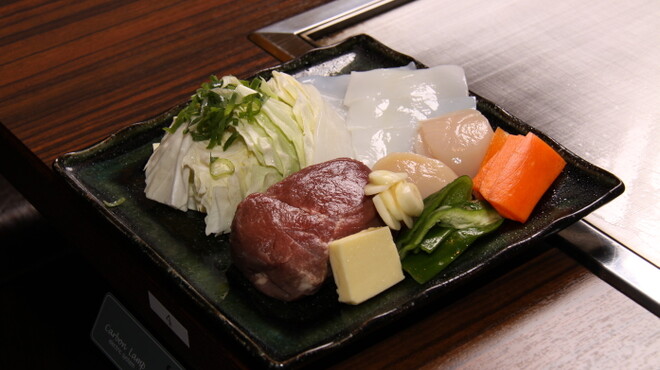 狸狸亭 - メイン写真: