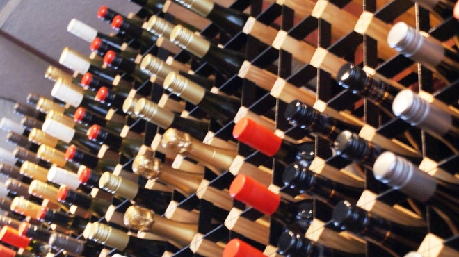 ワイン屋バール - メイン写真: