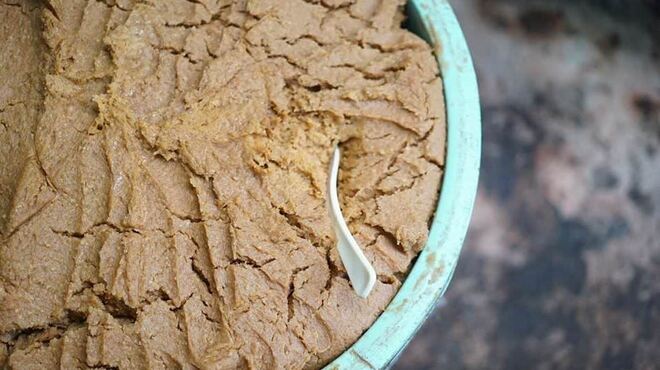 味噌めしや まるたま - 料理写真:天然醸造の玉那覇味噌を使用