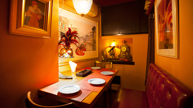 イルキャンティ ロッサ - 外観写真:個室はお子様と一緒でも安心してお食事できます