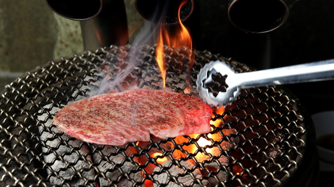 炭火焼肉かくれ家はなれ - メイン写真: