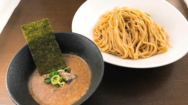 éººå± éæ æµ·ç¾é¢¨ - ã¡ã¤ã³åç: