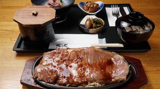 米沢牛亭 ぐっど 米沢 ステーキ 食べログ