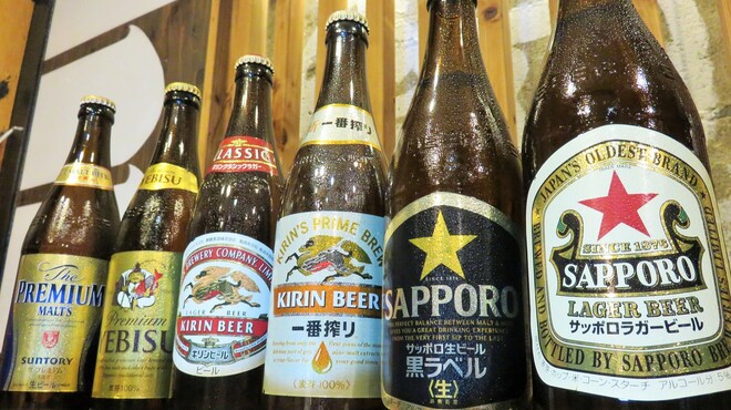 餃子のさんくみ - ドリンク写真:充実の瓶ビール★