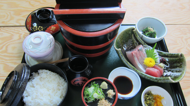 ともしげ - メイン写真: