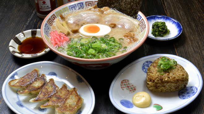 大砲ラーメン - メイン写真: