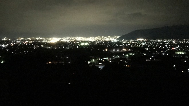 レストラン鳥居平 - 外観写真:外の夜景