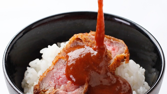 厚切り牛かつ専門店　神戸 牛かつ亭 - メイン写真: