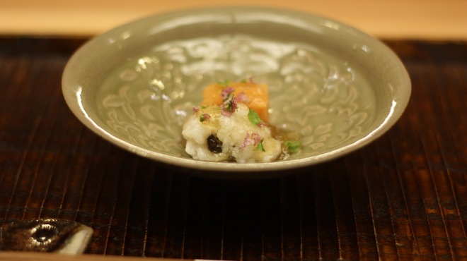 はと - 料理写真:鱧とトマトのムース