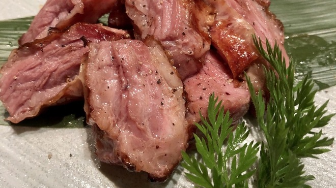 別邸 豚道泉 - 料理写真:熟成ハラミの炙り焼き