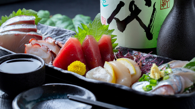 Sushi Sakaba Sushiichi - メイン写真: