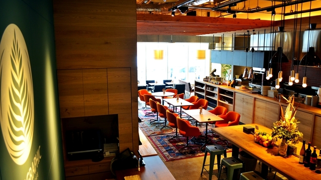 ラテ グラフィック - メイン写真: