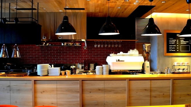 ラテ グラフィック - メイン写真: