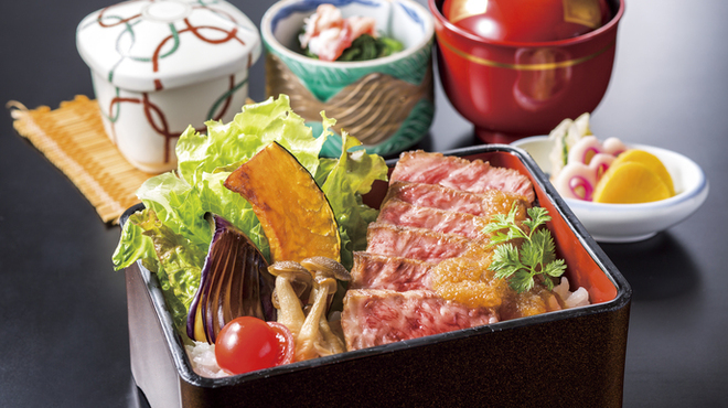 日本料理簾 - メイン写真: