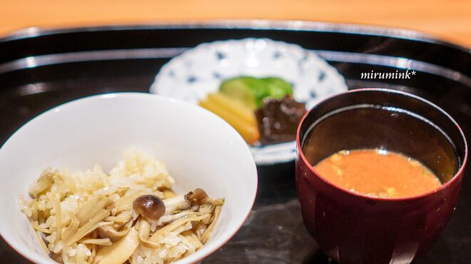 天満橋 藤かわ - 料理写真:きのこの土鍋ご飯