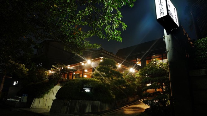 六盛 - 外観写真:六盛夜景