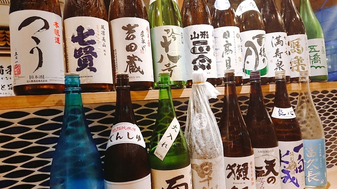 築地もったいない プロジェクト 魚治 - ドリンク写真:厳選　日本酒の数々