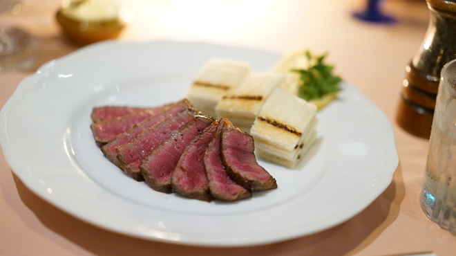 カナユニ - 料理写真:ステーキサンド
