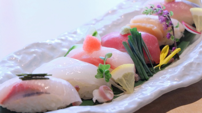 ざくろ - メイン写真: