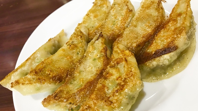 王餃子 - メイン写真: