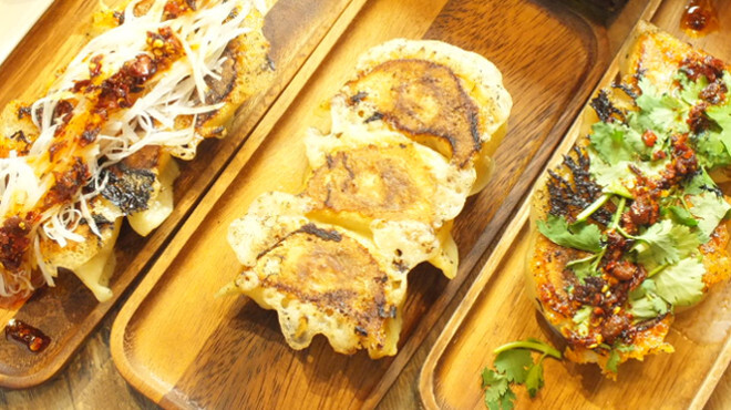 365 GYOZA BAR - メイン写真: