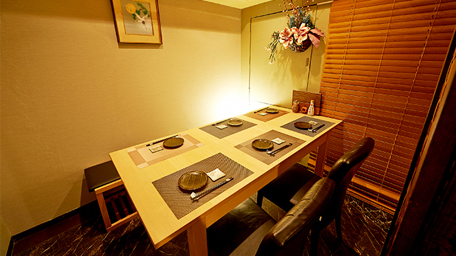 完全個室 肉寿司 彩・八馬  - メイン写真: