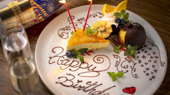 PIZZA SALVATORE CUOMO & GRILL - メイン写真: