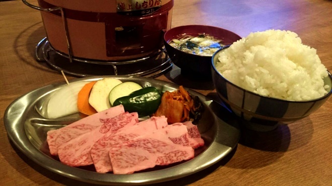 Sumibiyakiniku Shichirinya - 料理写真: