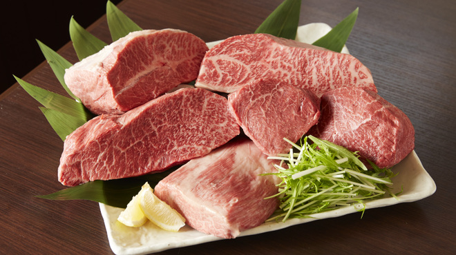 肉ぼうず - メイン写真: