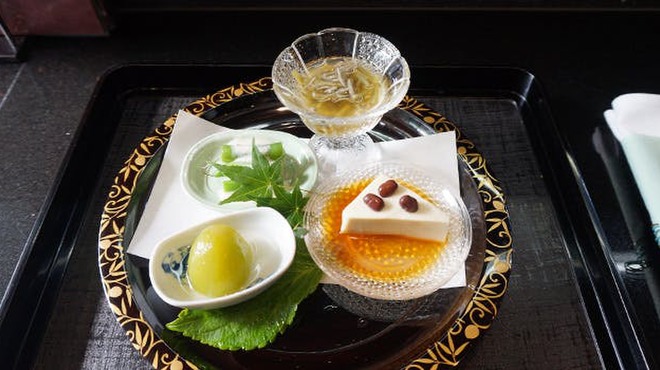高麗橋桜花 - 料理写真:季節感あふれるお料理を。夏