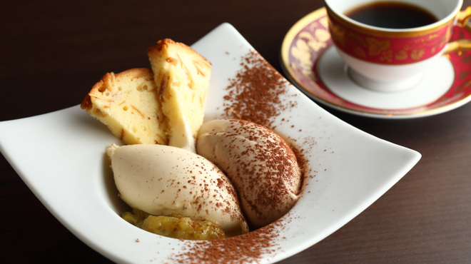 ビステリア サトッロ - メイン写真: