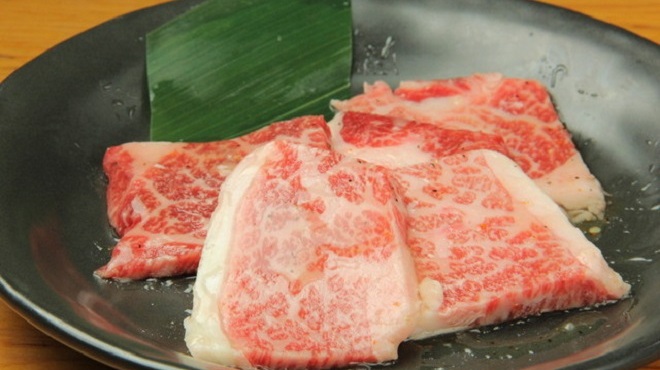 焼肉 ホルモン 牛繁 - メイン写真: