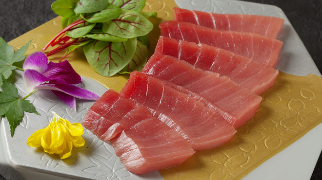 玄海の活魚と糸島直送の食 博多居酒屋 どげん海 - メイン写真: