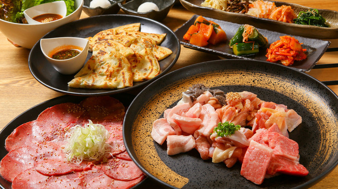 旬菜肉焼居酒屋ぼんた - メイン写真: