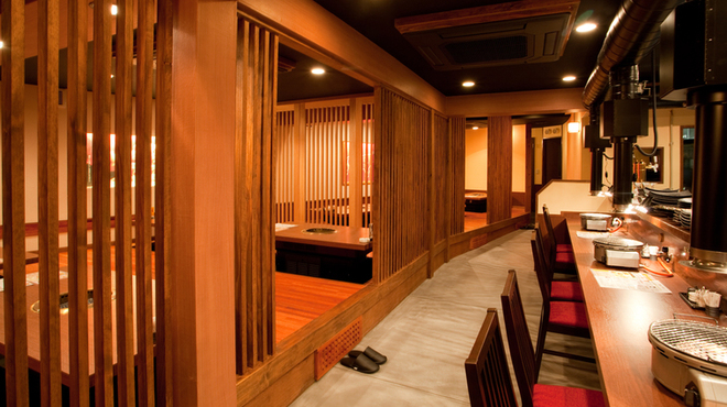 やきにくのバクロ - メイン写真: