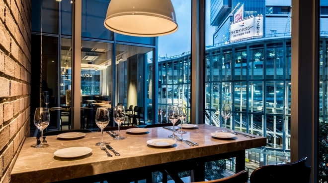 bar a vin CROISEE - メイン写真: