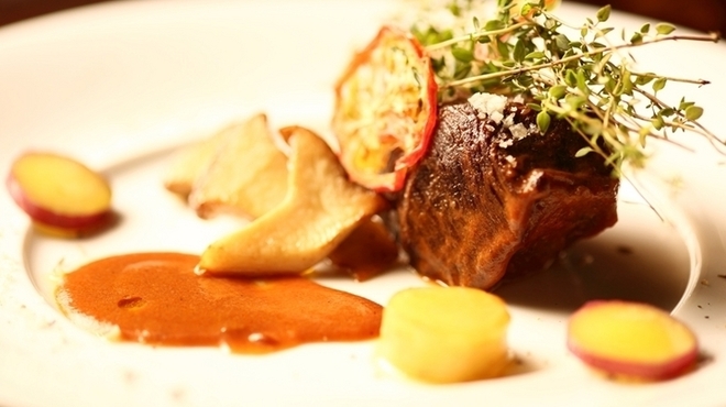 BISTRO POISSON ROUGE - メイン写真: