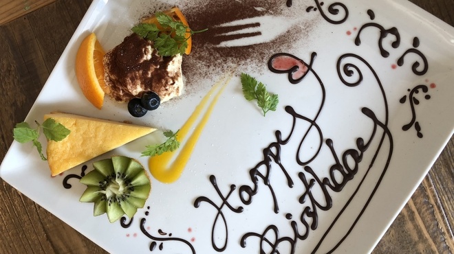 Bistro Cafe W - メイン写真: