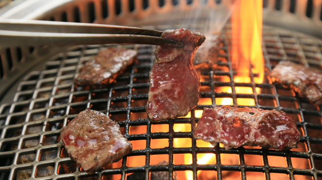 焼肉中華はるさー - メイン写真: