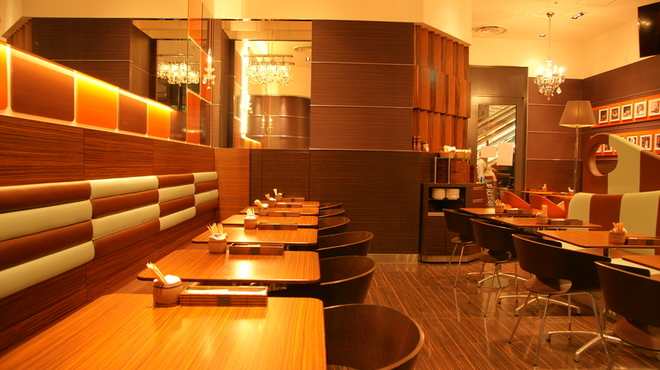 メゾンカイザーカフェ 丸の内店 Maison Kayser Cafe 大手町 カフェ 食べログ