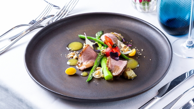 Au petit bonheur - 料理写真:フランス産鴨のスモーク 秋ナスとオレンジジュレ